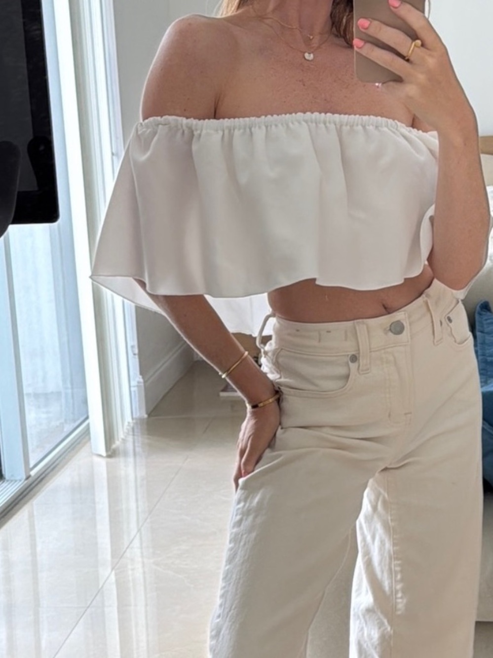 Aritzia white crop top blouse size XXS | romantic, coquette girl